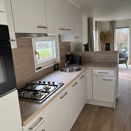 营地 Lutafaro Near *